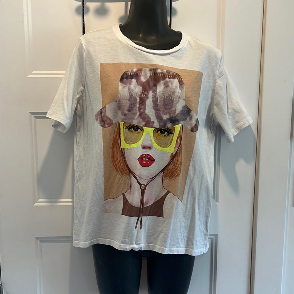Zara White Graphic Tee with Multicolor Print